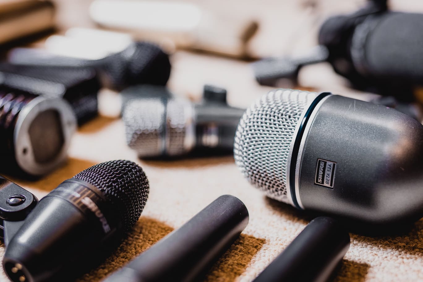 Shure SM7B y dinámicos del estudio